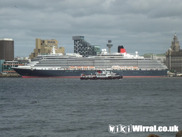 Attached picture Queen mary leaving 001 (Copy).JPG